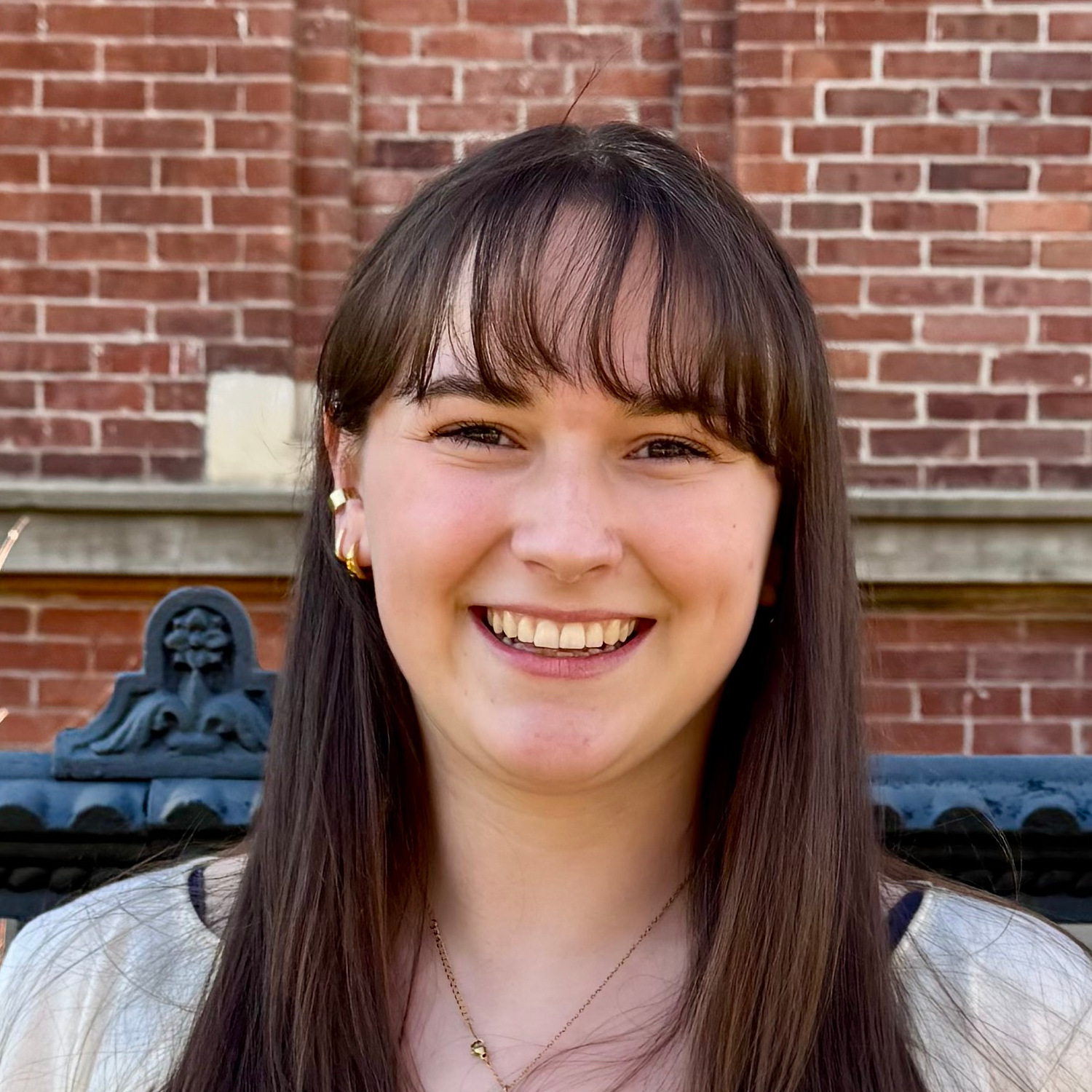 A blank avatar profile picture using the iconography from our logo. If this image has been used, it's because there is no author photo available.